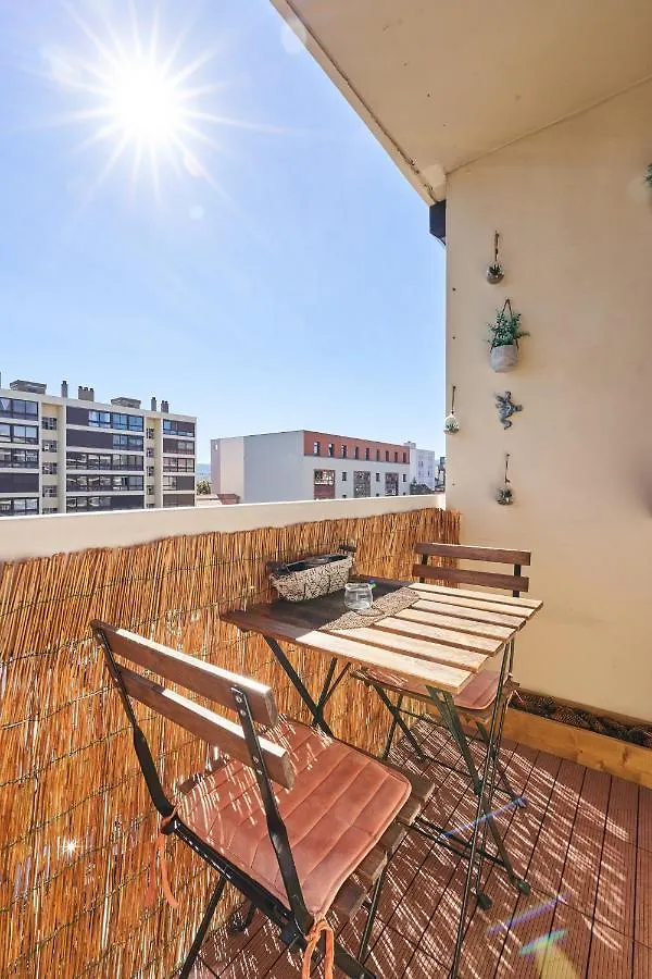 Vuelta Al Mundo Parking & Balcon Apartment Clermont-Ferrand France