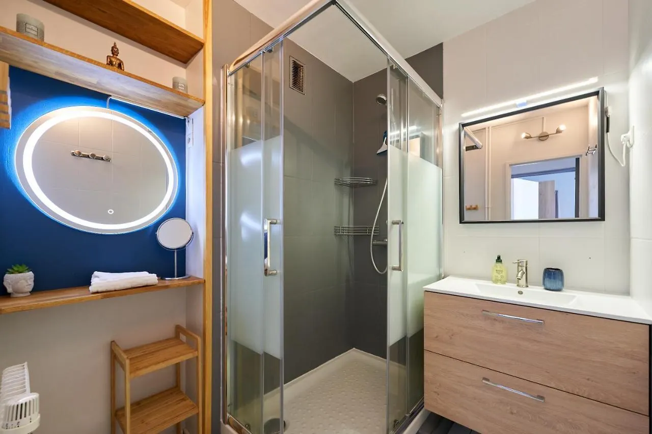 Vuelta Al Mundo Parking & Balcon Apartment Clermont-Ferrand